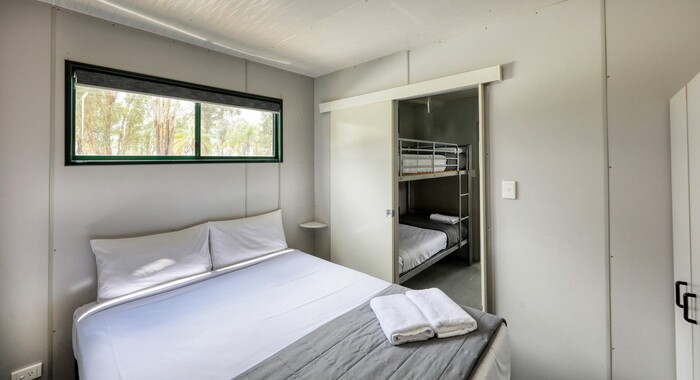 Family Cabin - Sleeps 3